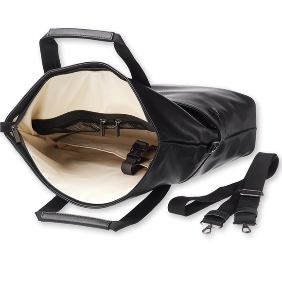 Moleskine Black Vertical Weekender NWT - Picture 4 of 7